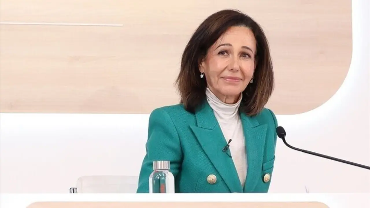 La presidenta del Banco Santander, Ana Bot&iacute;n, durante la presentaci&oacute;n de los resultados de Banco Santander. / Marta Fern&aacute;ndez
