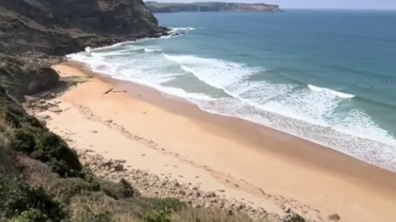 Vista de una de las playas de Suances. / A.E.