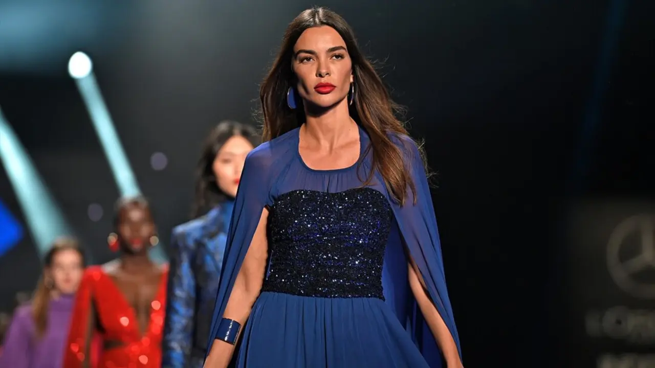 La modelo Joana Sanz durante un desfile. EP / Archivo