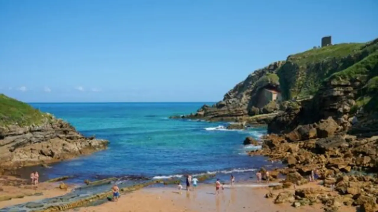 La playa de Santa Justa en Cantabria. / A.S.P