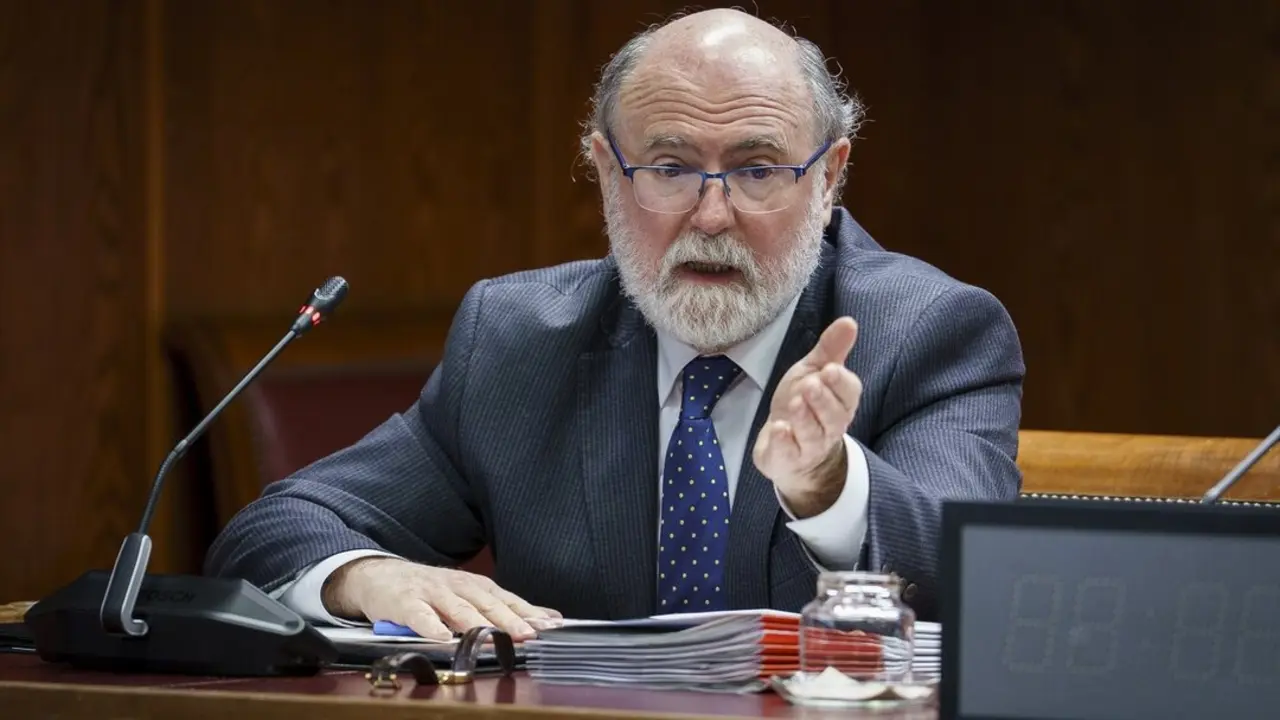 El presidente de Tragsa, Jes&uacute;s Casas Grande, comparece ante la Comisi&oacute;n de Investigaci&oacute;n sobre el &lsquo;caso Koldo&rsquo;. / A. P&eacute;rez Meca