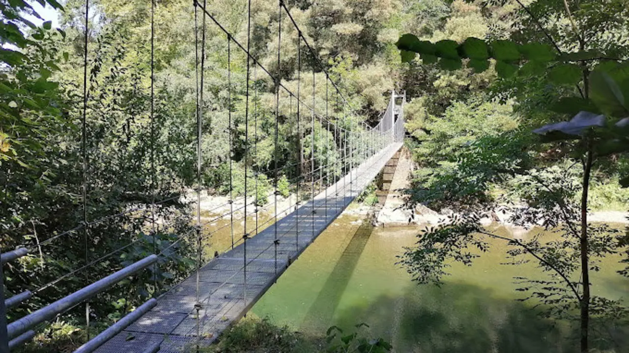 El puente colgante en Cantabria. / A.E