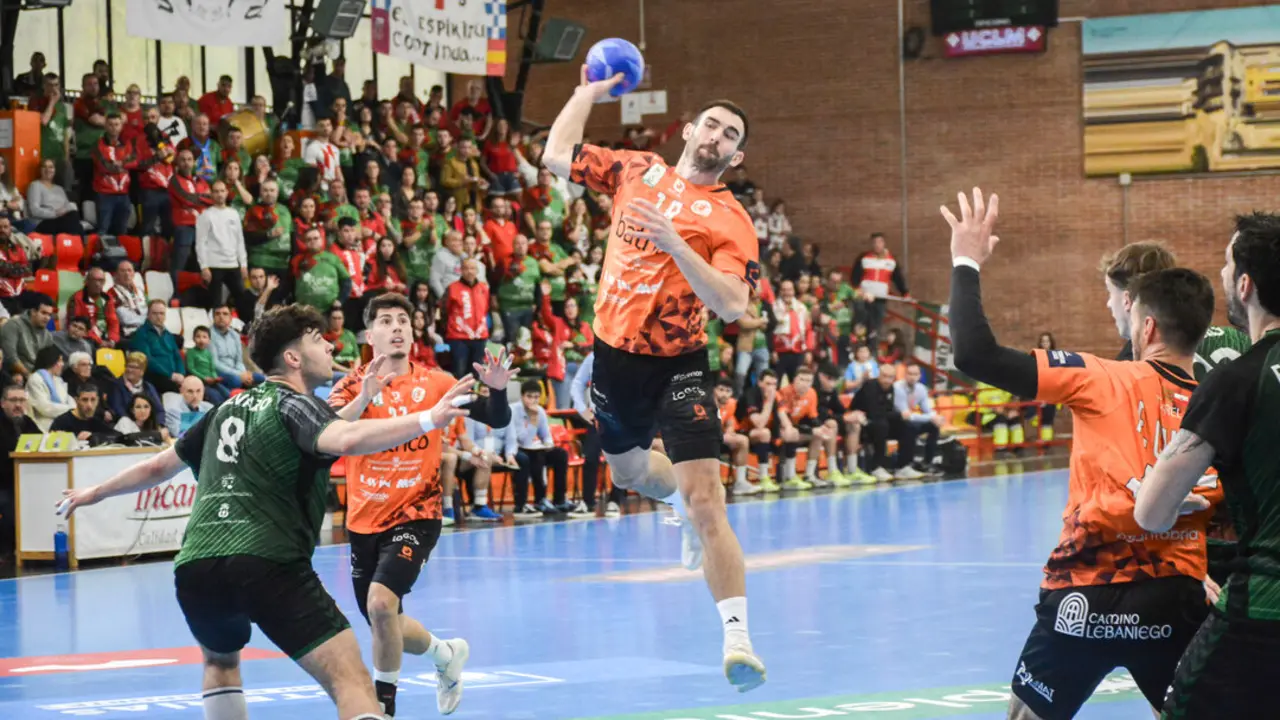 Rebi Cuenca- Torrelavega. - Juan Alberto Lillo / BM Torrelavega