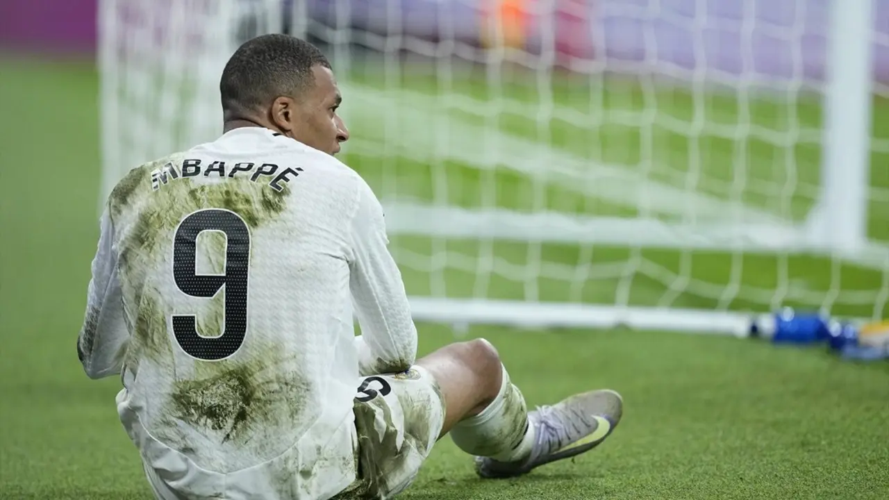 Kylian Mbappe durante el partido ante el Valencia. / EP
