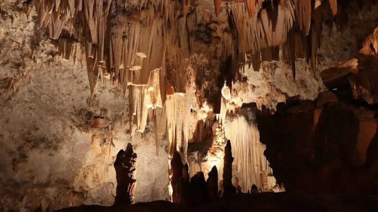 Cueva de Pozalagua. / A.S.