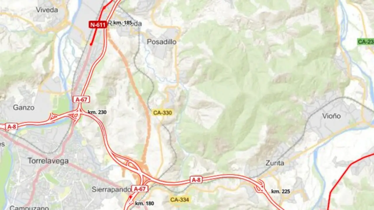 Con importantes cortes y desv&iacute;os en la zona, el nuevo tramo de la A-67 sentido Santander y la salida 181 hacia Bilbao ser&aacute;n operativos desde este mi&eacute;rcoles. / M.T.