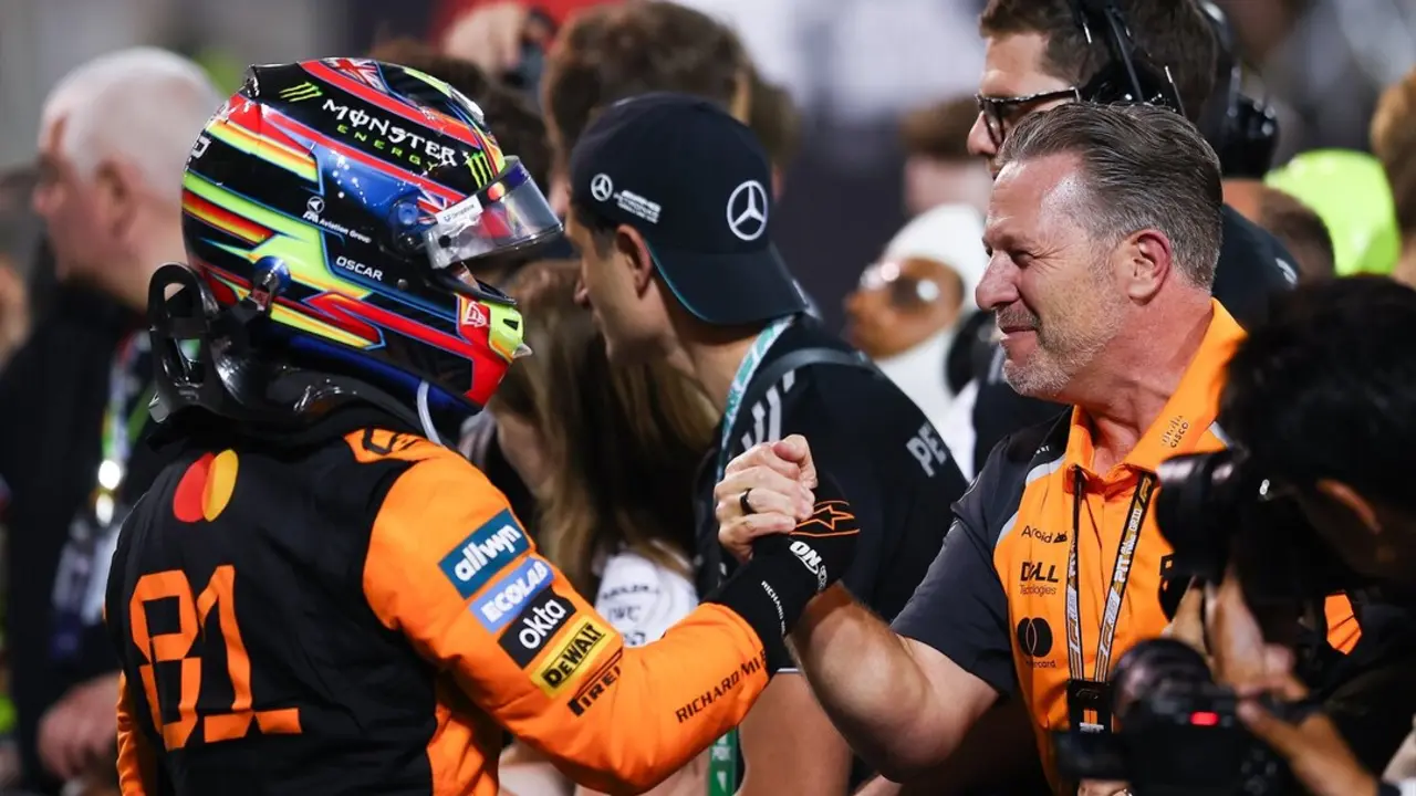 Piastri celebra su victoria en Bahrein. / EP