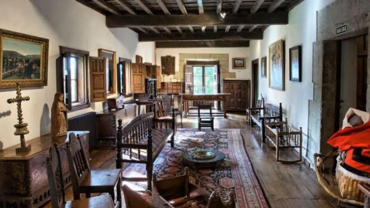 Interior del Museo Etnogr&aacute;fico de Cantabria. / x