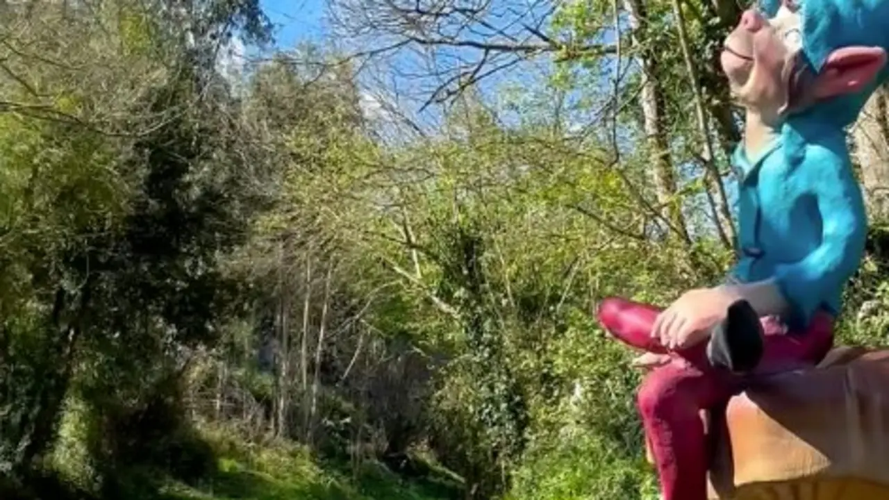 Una de las figuras de la nueva senda mitol&oacute;gica. / RRSS