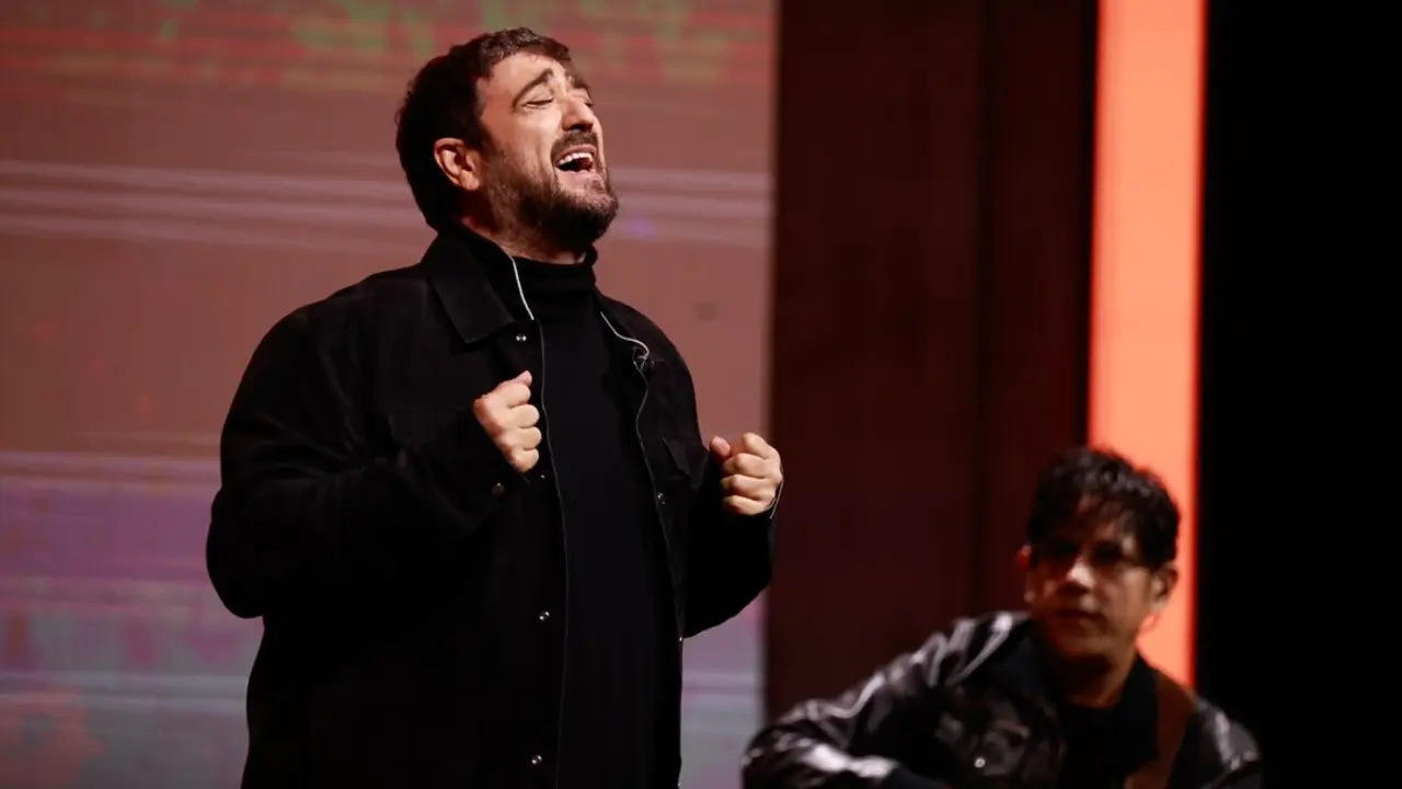El cantante Antonio Orozco durante una actuaci&oacute;n. Germ&aacute;n Maymo / Archivo