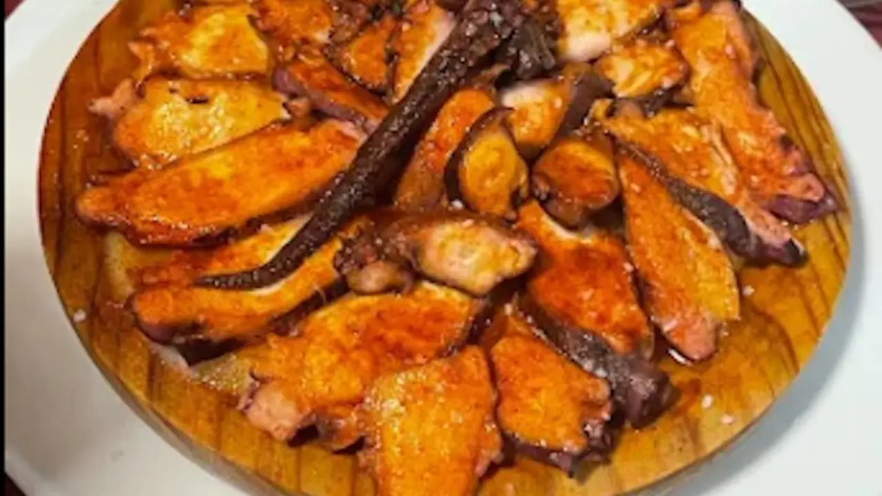 Uno de los platos que ofrece el local. / A.E