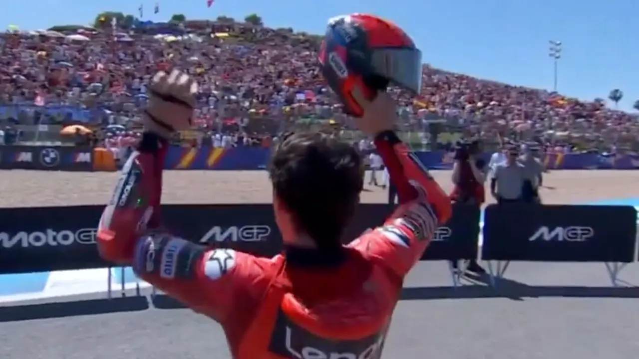 Marc M&aacute;rquez se lleva la pole en el sprint. / MotoGP