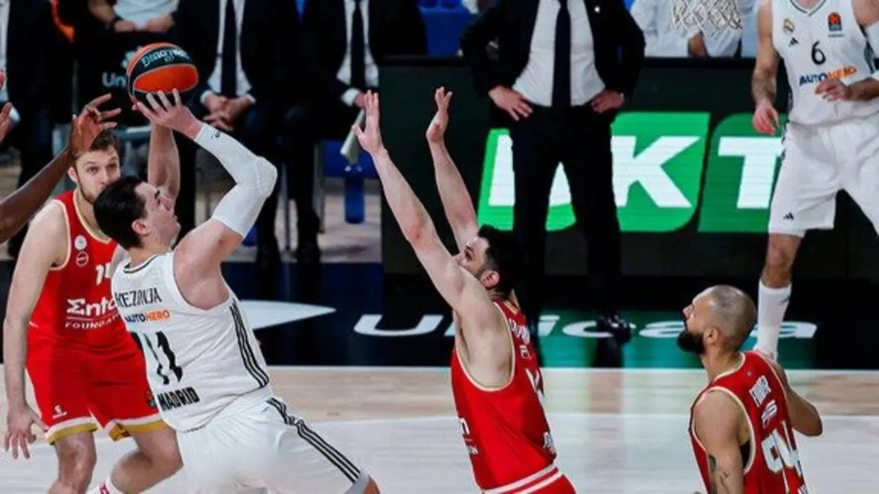 Partido disputado ayer entre Real Madrid y Olympiacos. / RMBaloncesto