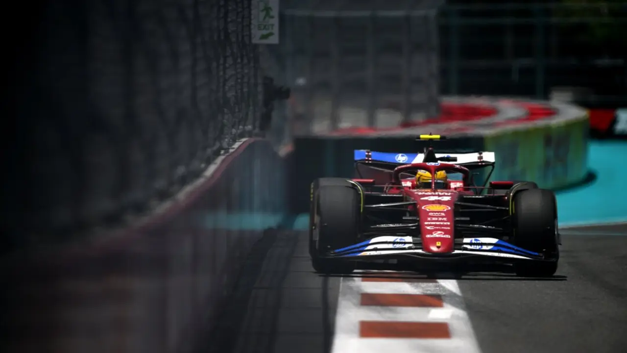Miami arranca con un McLaren en forma, un Alonso luchador y un Bearman estrellado. / F1