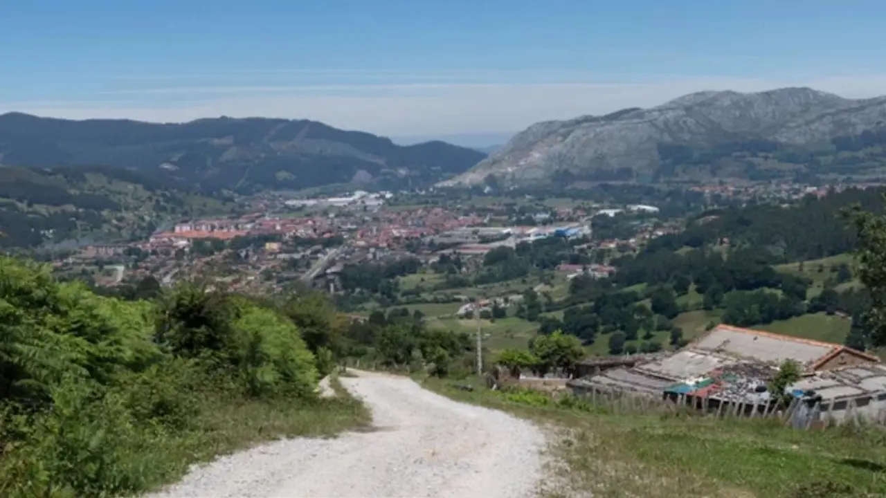 Vistas al pueblo de Somahoz en Cantabria. / A.S.