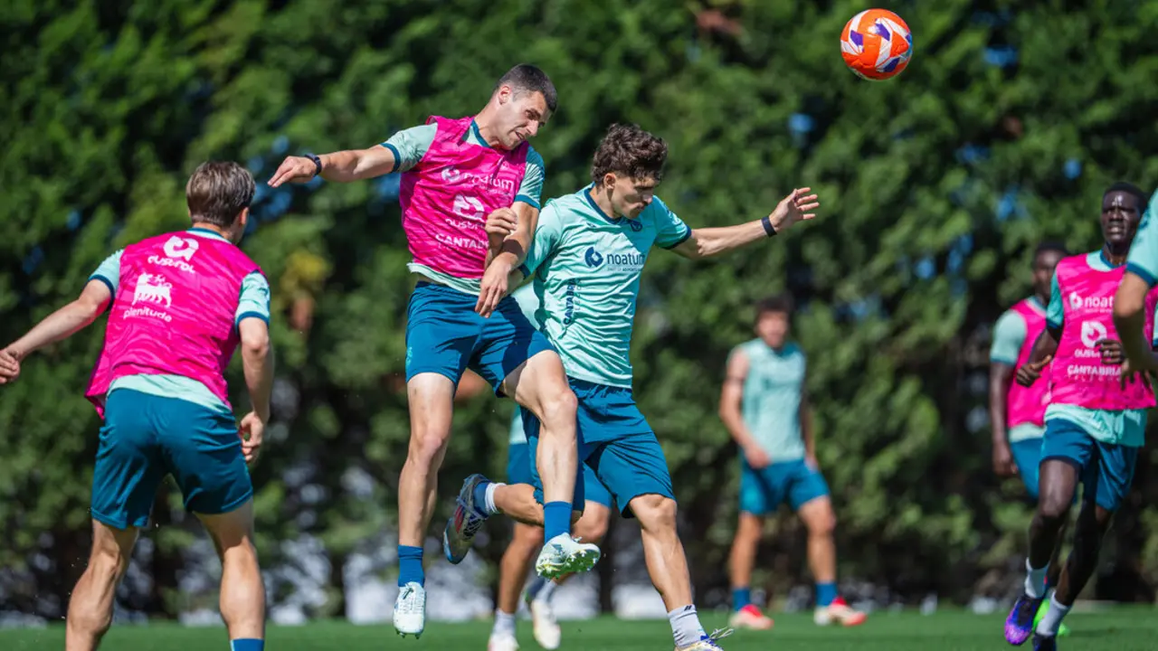 &Uacute;ltimo entrenamiento del Racing. / RRC