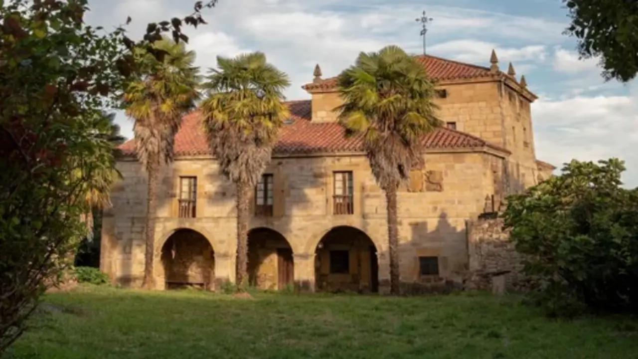 Mansi&oacute;n de los Ruiz Bustamante en Alceda de Cantabria. / A.S.