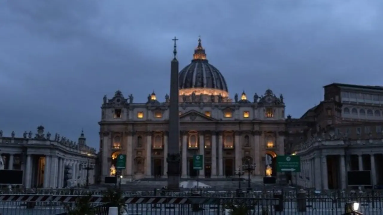 La Bas&iacute;lica de San Pedro, don de tendr&aacute; lugar el c&oacute;nclave. / Oliver Weiken