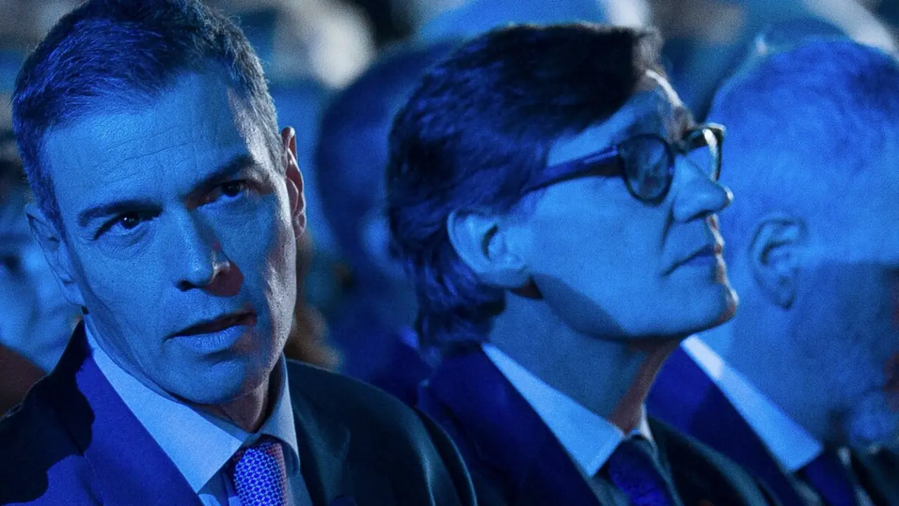 El presidente del Cercle d'Economia, Jaume Guardiola (2i), el presidente del Gobierno, Pedro S&aacute;nchez (3i), y el Presidente de la Generalitat de Catalunya, Salvador Illa, durante la 40 Reuni&oacute; Cercle d'Economia, en el Palau de Congresos de Catalu&ntilde;a, a 5 de mayo de 2025, en Barcelona, Catalu&ntilde;a (Espa&ntilde;a). La edici&oacute;n de este a&ntilde;o se celebra entre hoy y mi&eacute;rcoles, 7 de mayo, bajo el lema 'Europa: wake-up call? leer m&aacute;s C&oacute;mo responder en un momento de disrupci&oacute;n geopol&iacute;tica'. A diferencia de otros a&ntilde;os, en la edici&oacute;n de 2025 no estar&aacute; presente el Rey Felipe VI, ya que se encuentra de viaje en Rep&uacute;blica Dominicana.
Fecha: 05/05/2025.

Firma: David Zorrakino / Europa Press