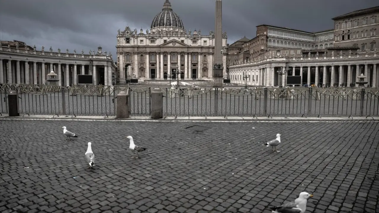 El Vaticano se prepara para el c&oacute;nclave que comenzar&aacute; el 7 de mayo. / Oliver Weiken