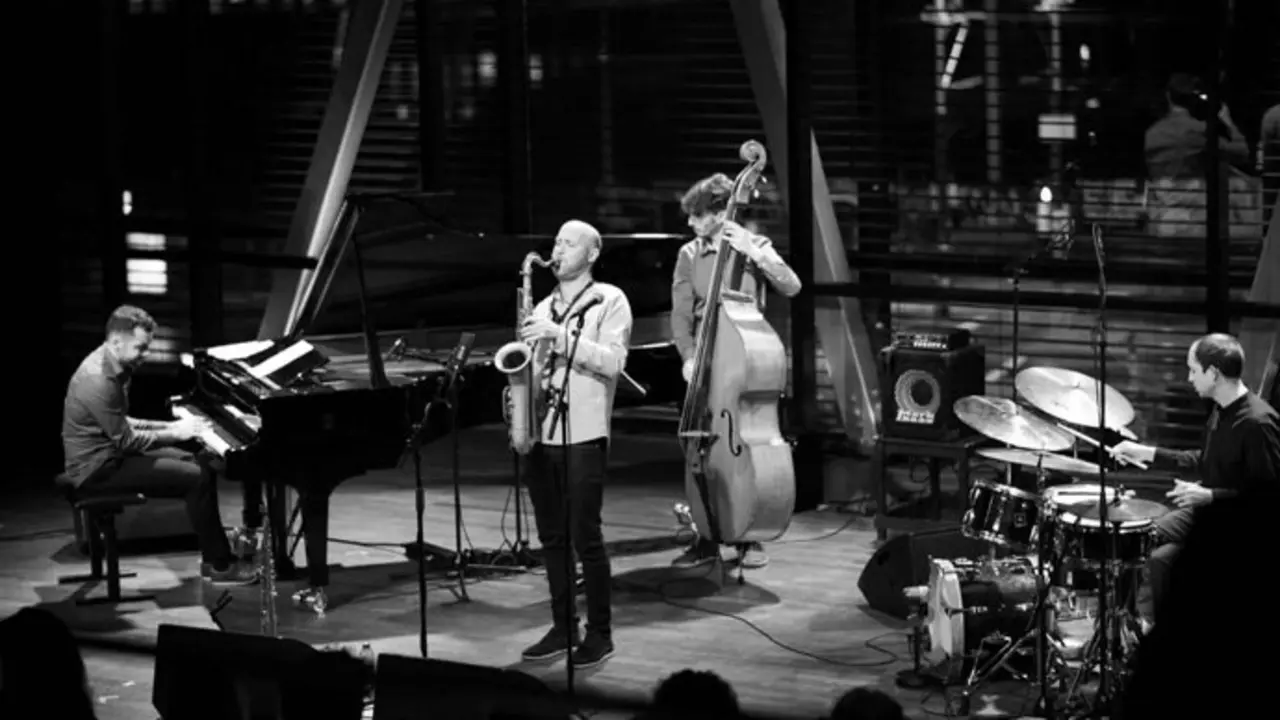 Bernard van Rossum Quartet , sobre los escenarios. / x