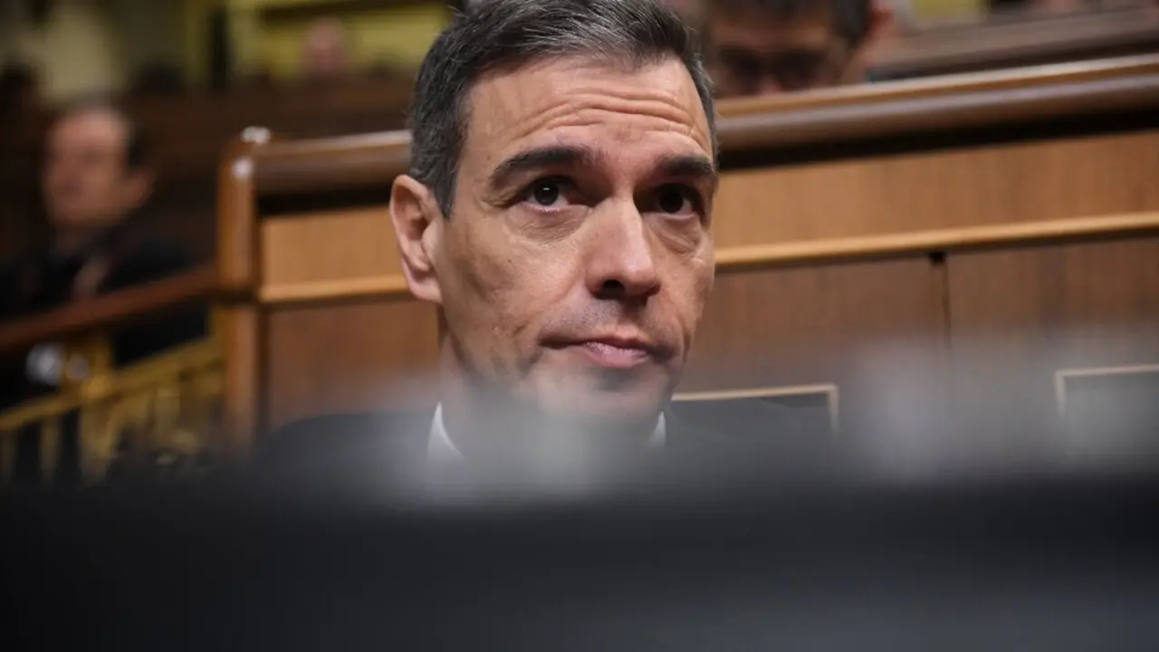 El presidente del Gobierno, Pedro S&aacute;nchez, durante una sesi&oacute;n plenaria, en el Congreso de los Diputados. / Fernando S&aacute;nchez