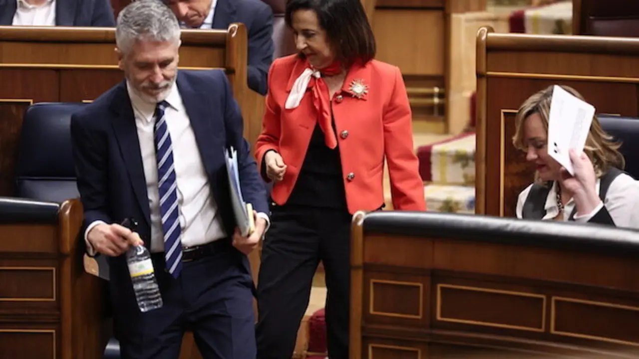 El ministro de Interior, Fernando Grande-Marlaska y la ministra de Defensa, Margarita Robles. / EP