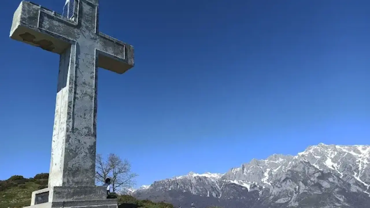 La cruz de Viorna. / A.E
