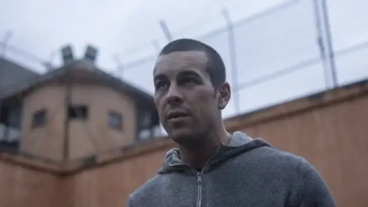 &lsquo;El inocente&rsquo; es una miniserie espa&ntilde;ola producida por Netflix y protagonizada por Mario Casas, basada en la novela de Harlan Coben. / Netflix