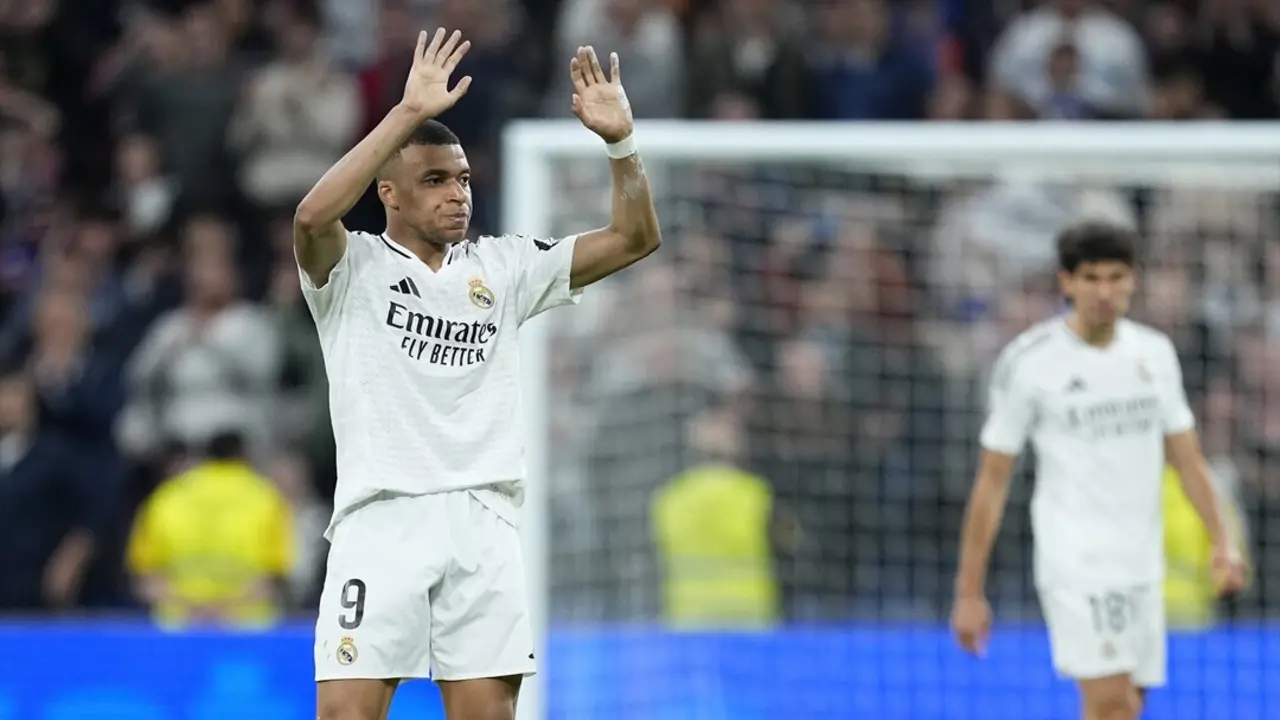 Kylian Mbappe celebra su gol ante el Mallorca. / EP