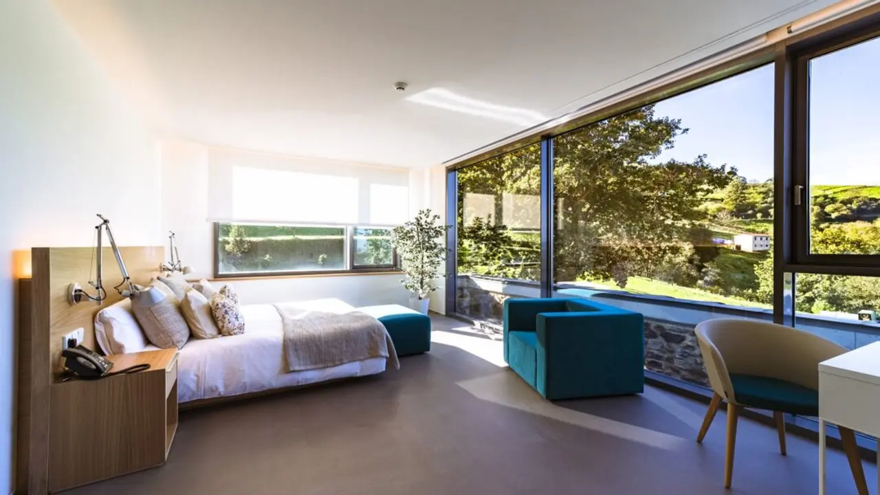 Hotel Pico Velasco. / H.P.C.