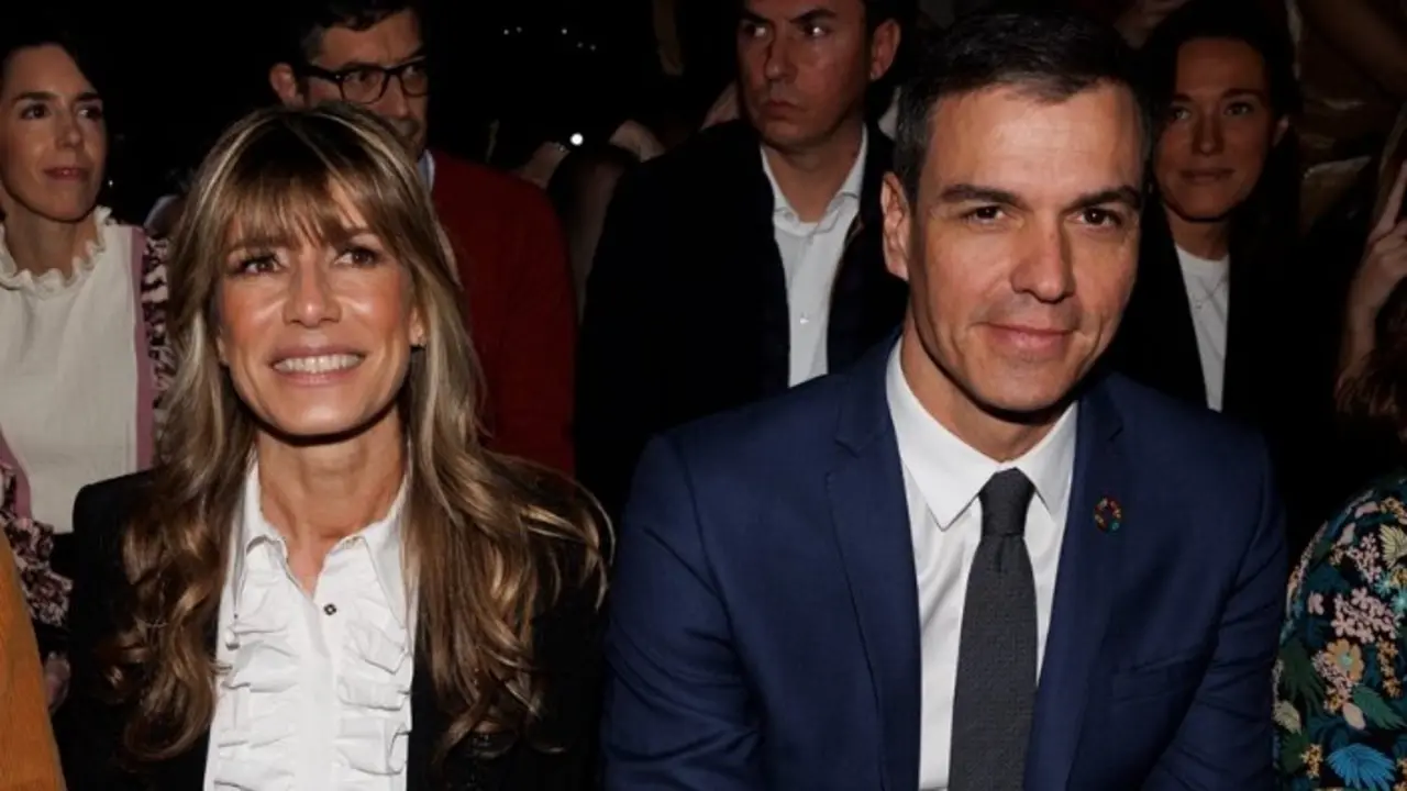 El presidente de Gobierno, Pedro S&aacute;nchez con su esposa, Bego&ntilde;a G&oacute;mez Fern&aacute;ndez. / Eduardo Parra
