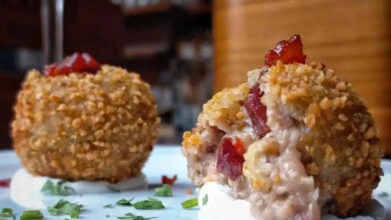 Unas croquetas de cocido lebaniego del restaurante. / IG