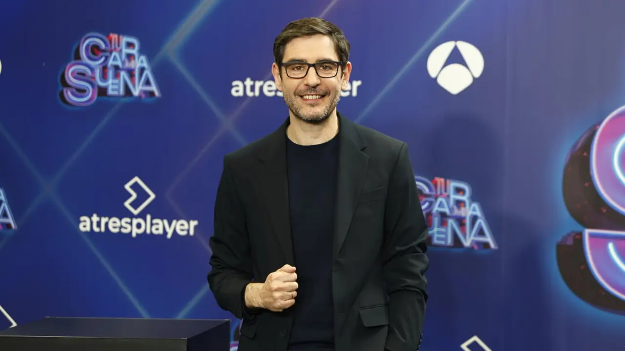 Juanra Bonet ha consolidado su carrera televisiva con nuevos proyectos como 'Traitors Espa&ntilde;a'. / EP