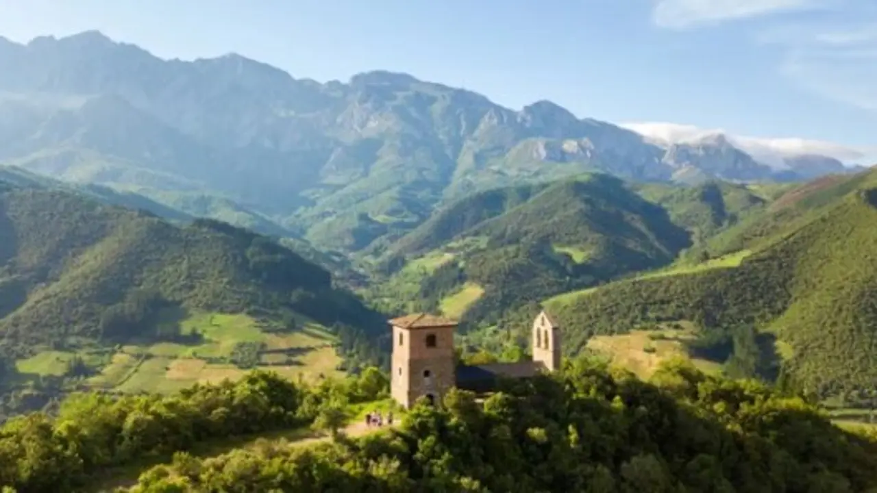 Vista de Santo Toribio de Li&eacute;bana. / A.S.