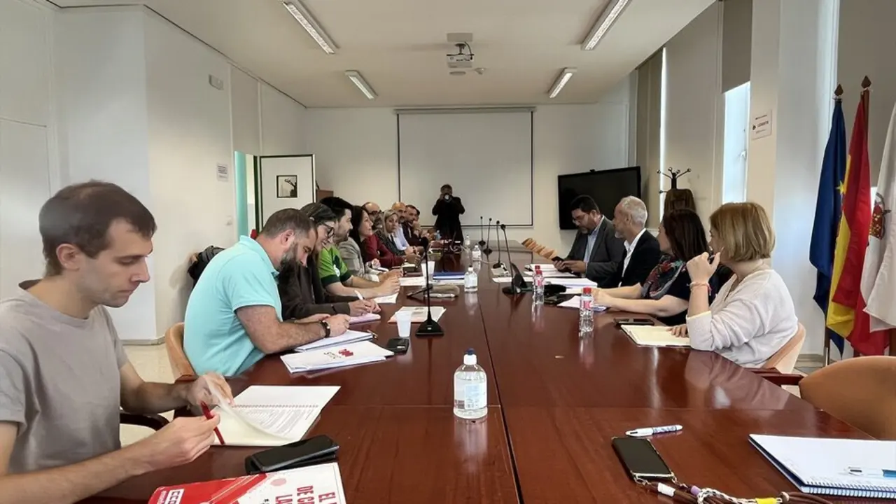 Mesa de Di&aacute;logo Docente. / EP