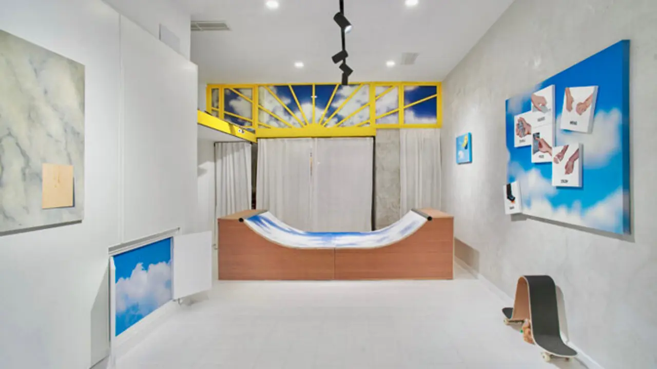Escenario de la actividad art&iacute;stica 'Down the hill, to the sky' en espacio Mecha. / ep