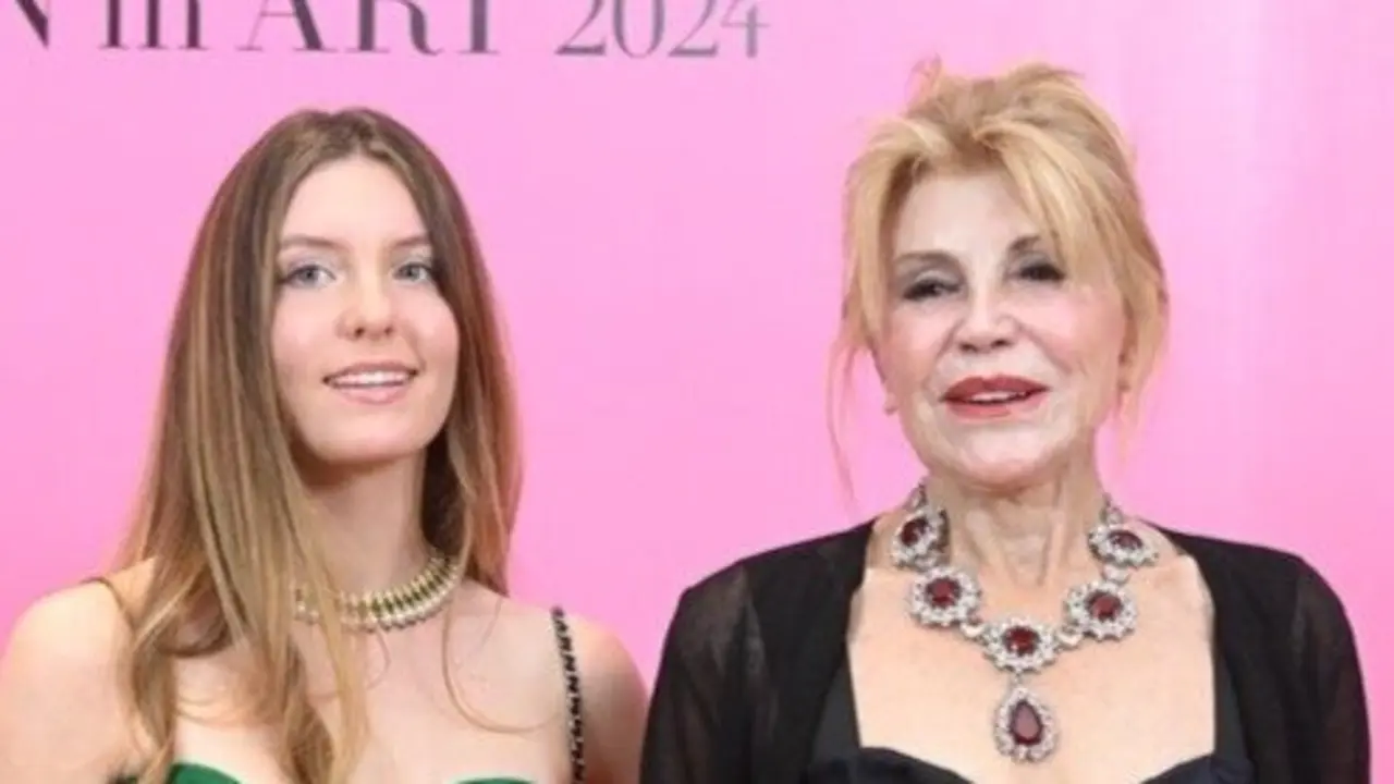 Carmen Cervera, la Baronesa Thyssen, con su hija Carmen. / EP / Archivo