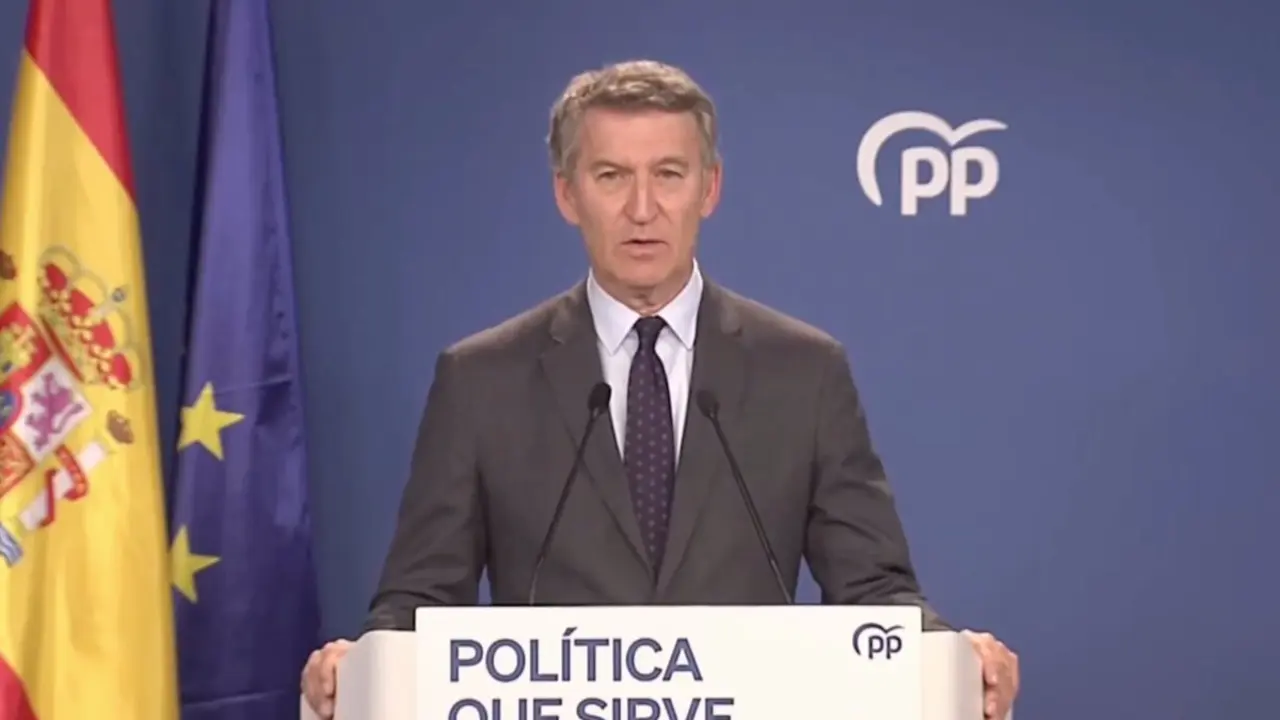 El presidente del PP, Alberto N&uacute;&ntilde;ez Feij&oacute;o, durante su comparecencia. / A.E.