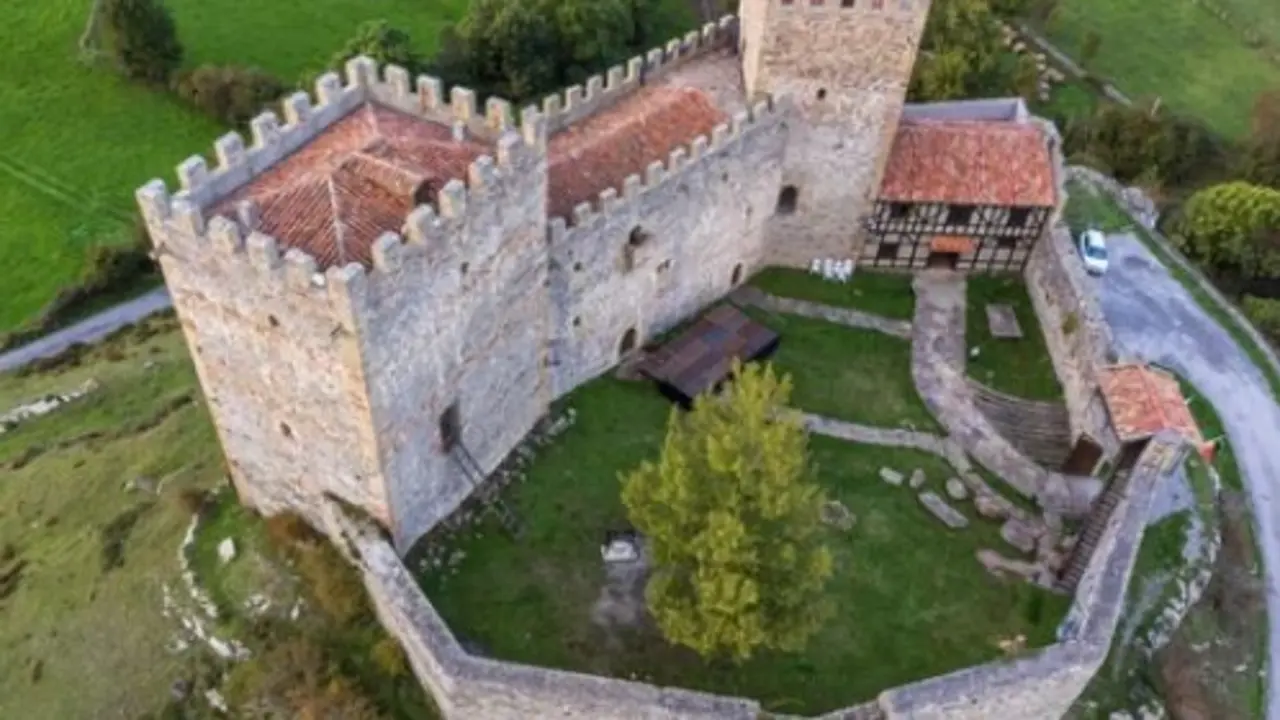 Plano cenital del Castillo de Arg&uuml;eso. / A.S.