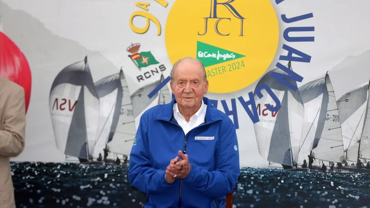 El Rey Emerito, Don Juan Carlos de Borb&oacute;n. / Jos&eacute; Ram&oacute;n Hernando