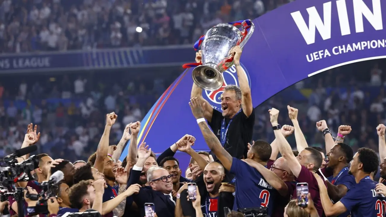 El entrenador espa&ntilde;ol del PSG, Luis Enrique, durante la celebraci&oacute;n. / EP