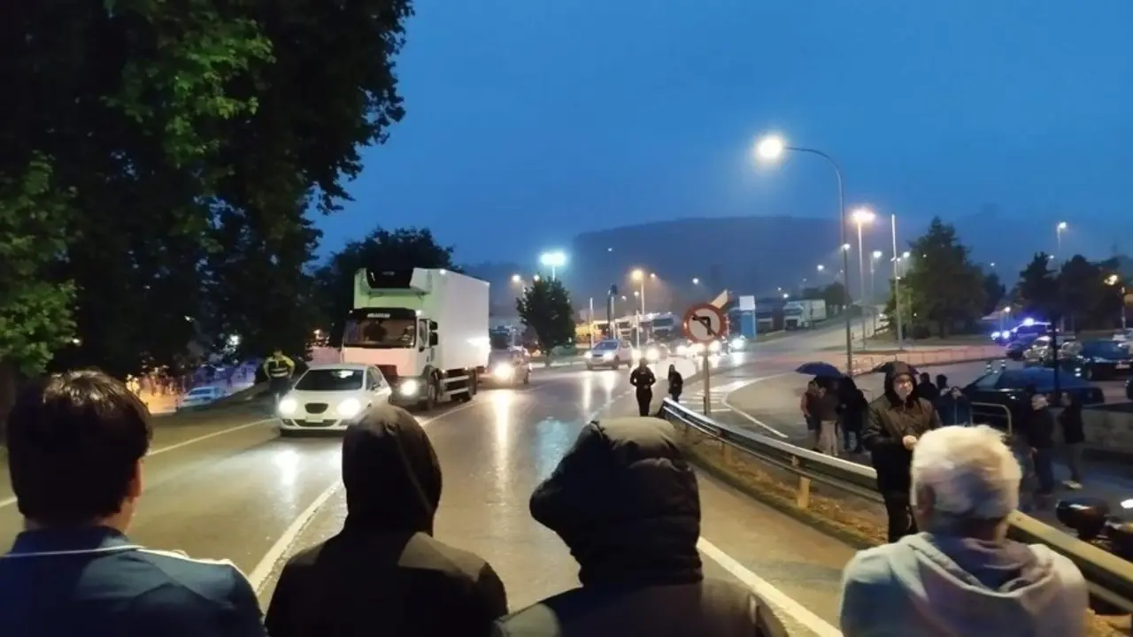 Varias personas durante la huelga. / EP