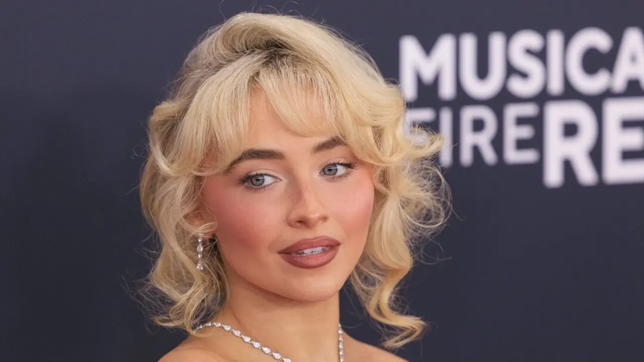 La cantante, Sabrina Carpenter, durante una alfombra roja. / Javier Rojas