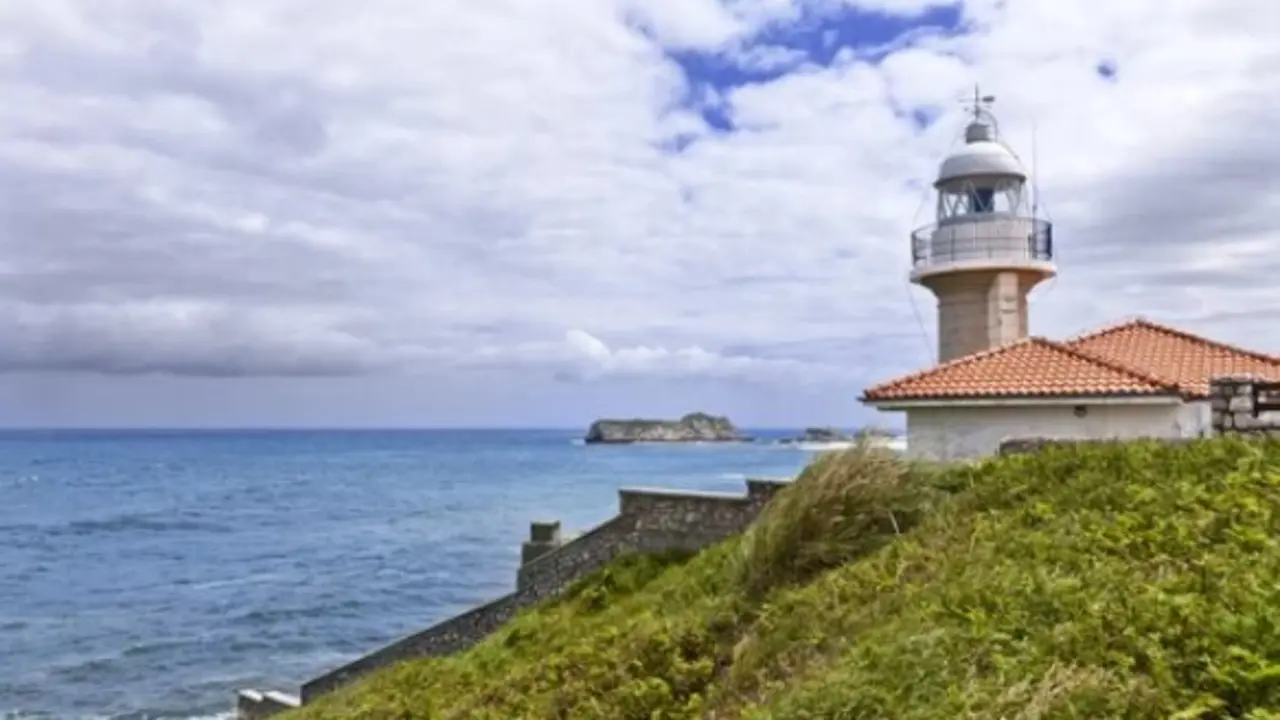 Imagen del Far de Suances. / A.S.