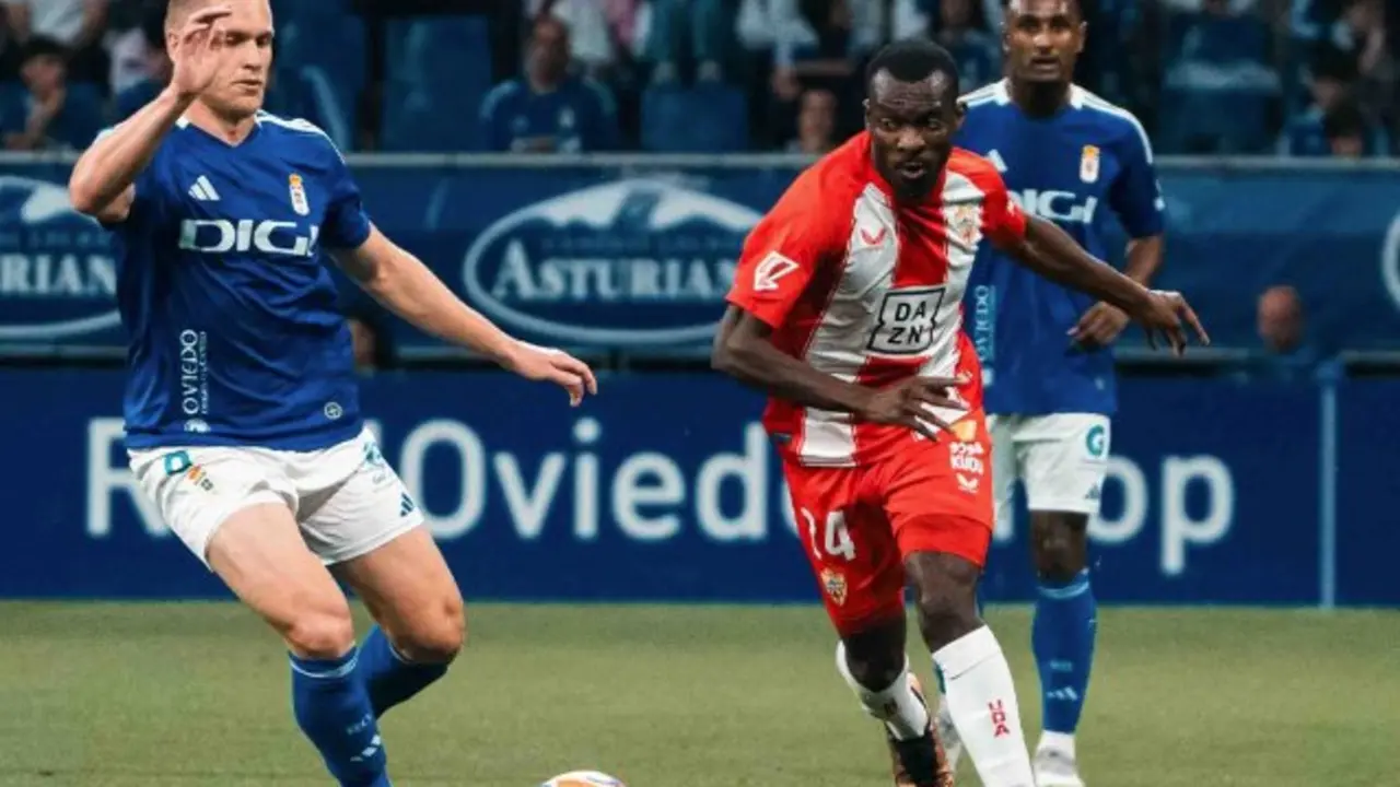 Partido disputado ayer entre Oviedo y Almer&iacute;a. / UD Almer&iacute;a