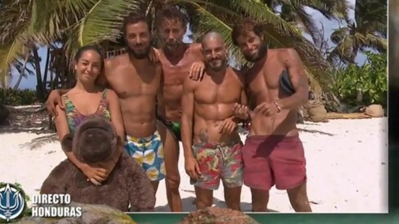 Los concursantes durante la gala de ayer. / Supervivientes