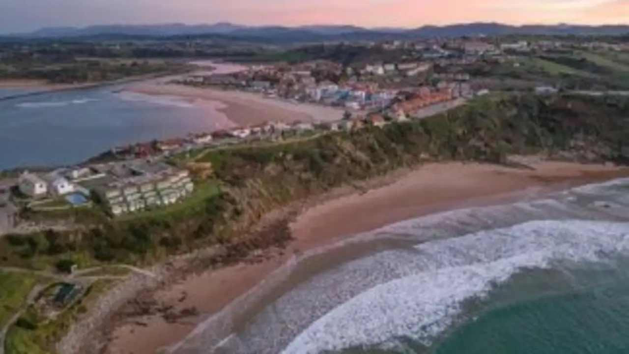 Playa de Los Locos, en Suances. / A.S.