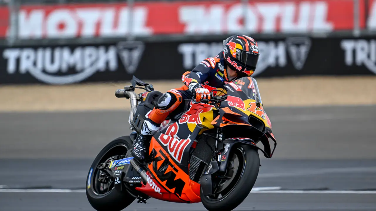El piloto espa&ntilde;ol Maverick Vi&ntilde;ales (KTM). / EP