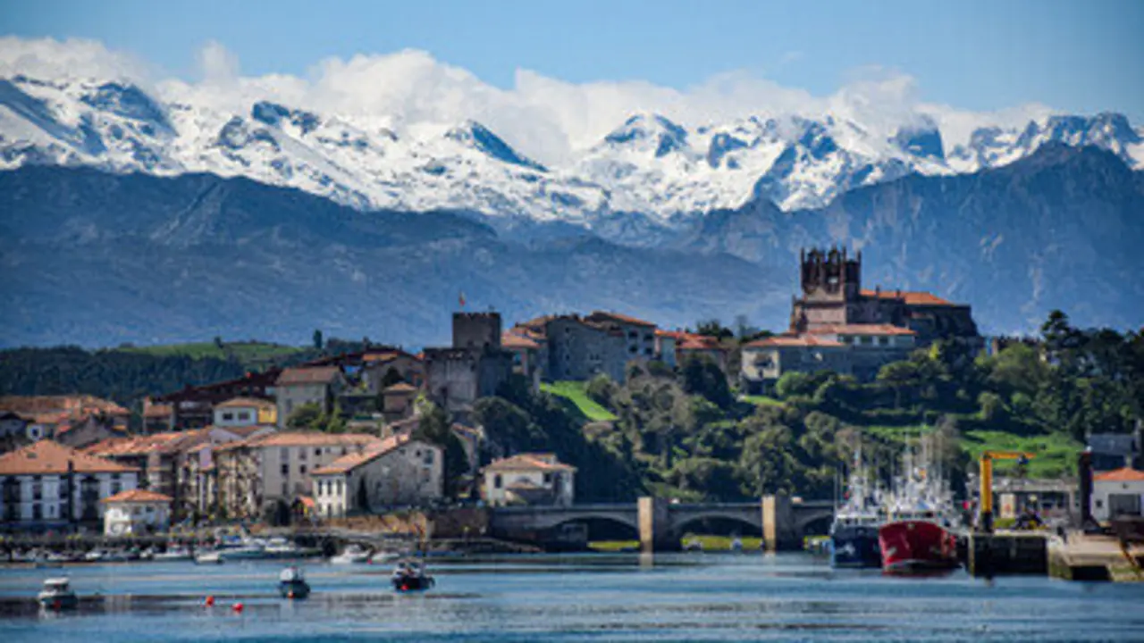 Uno de los rincones de San Vicente de la Barquera. / A.S.P